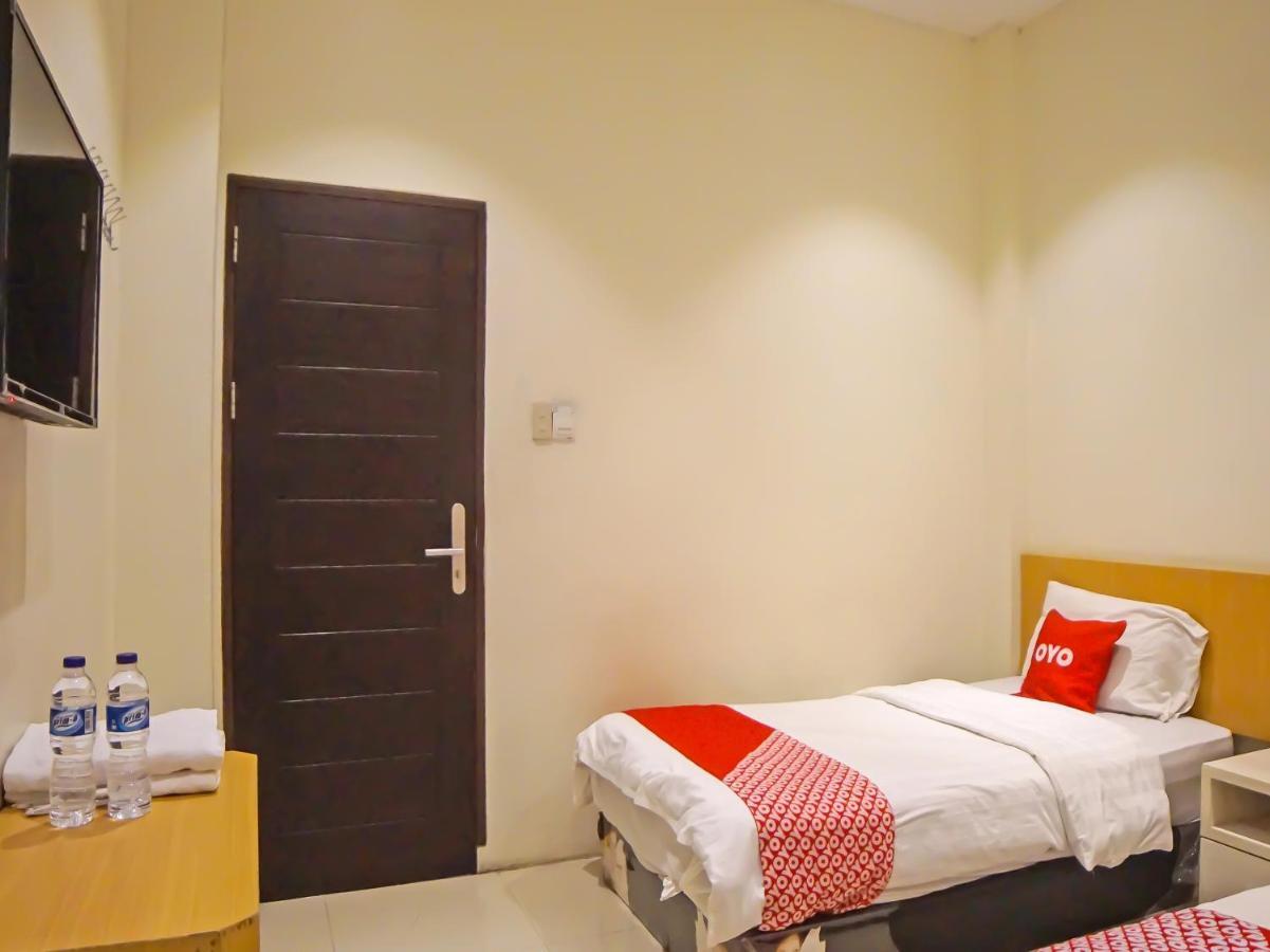 Hotel Oyo 91996 Vivo Medan